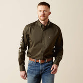 Ariat Men / Team Logo Twill Classic Fit Shirt