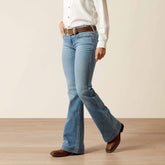 Ariat Women|Trends / Mid Rise Giovana Leg Slim Trouser Jeans