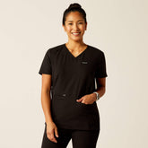 Ariat Women / Clara 6 Pocket Scrub Top