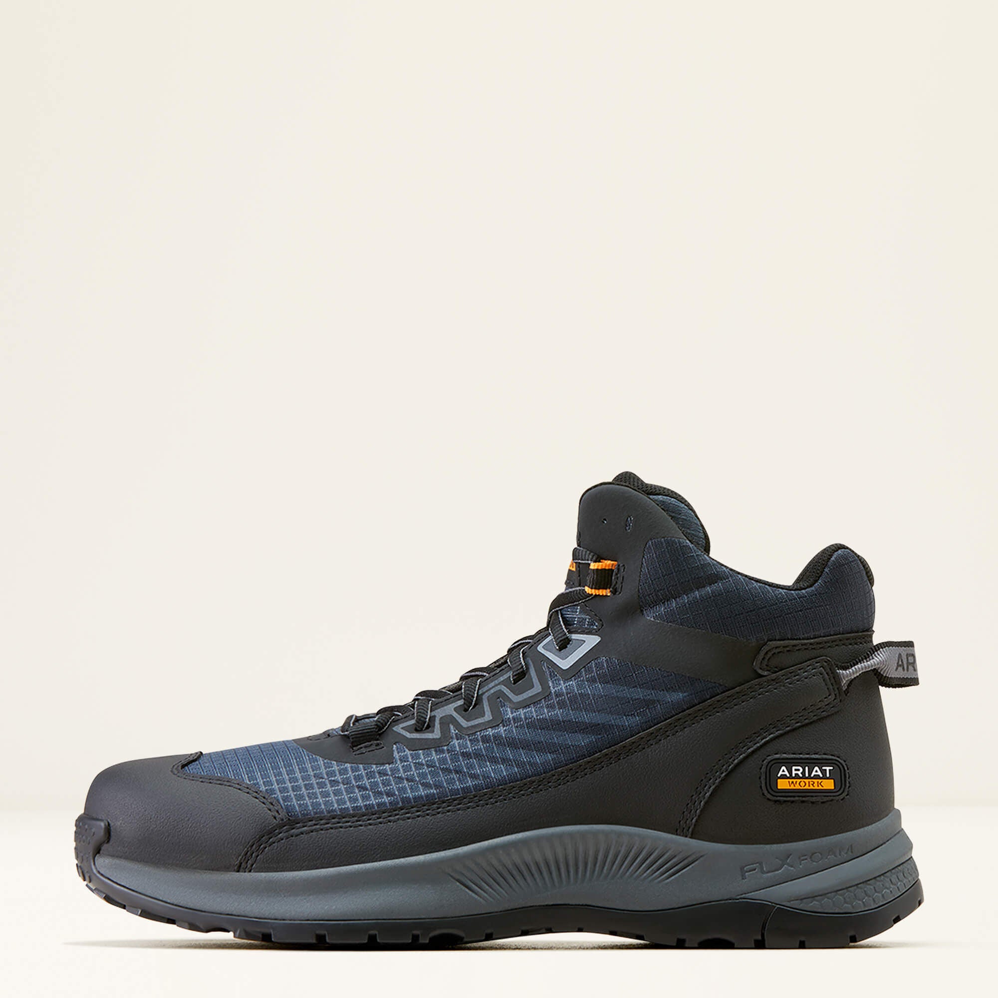 Ariat Men / Outpace Shift Mid Composite Toe Work Shoe