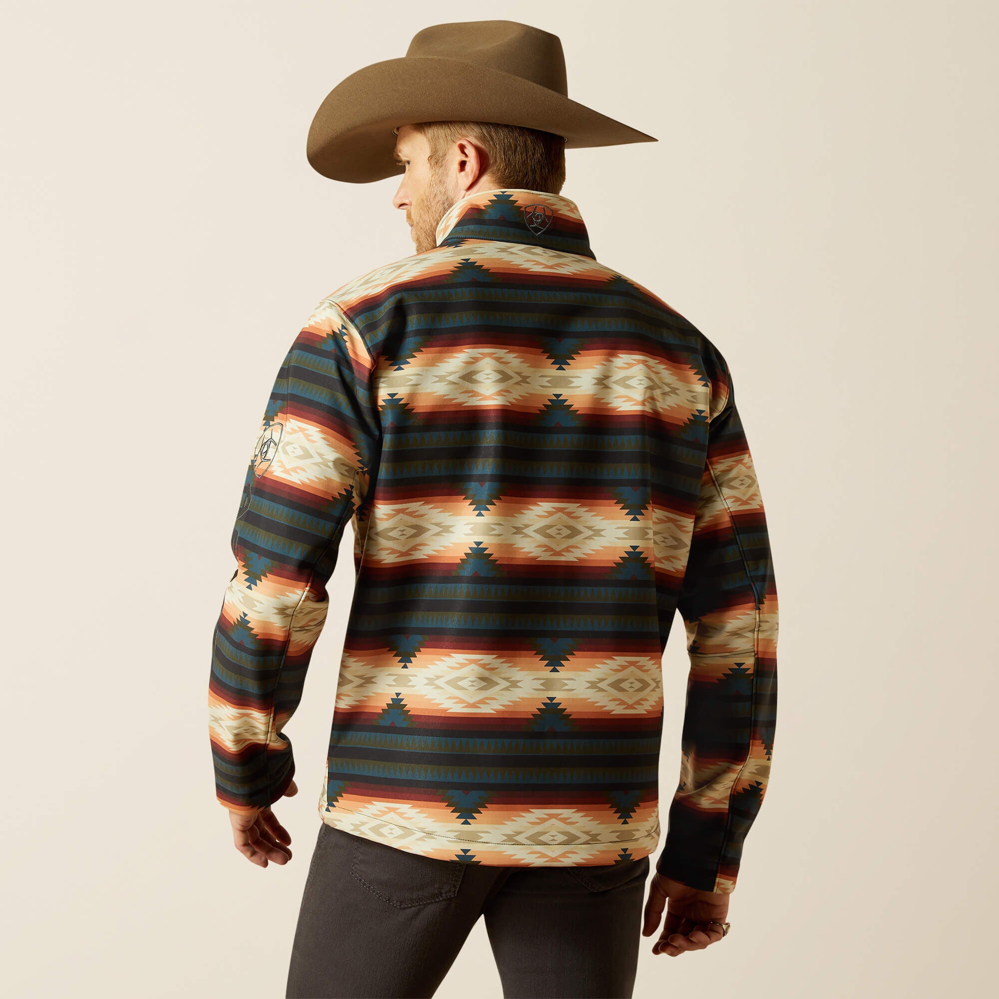Ariat Men / Logo Softshell Jacket