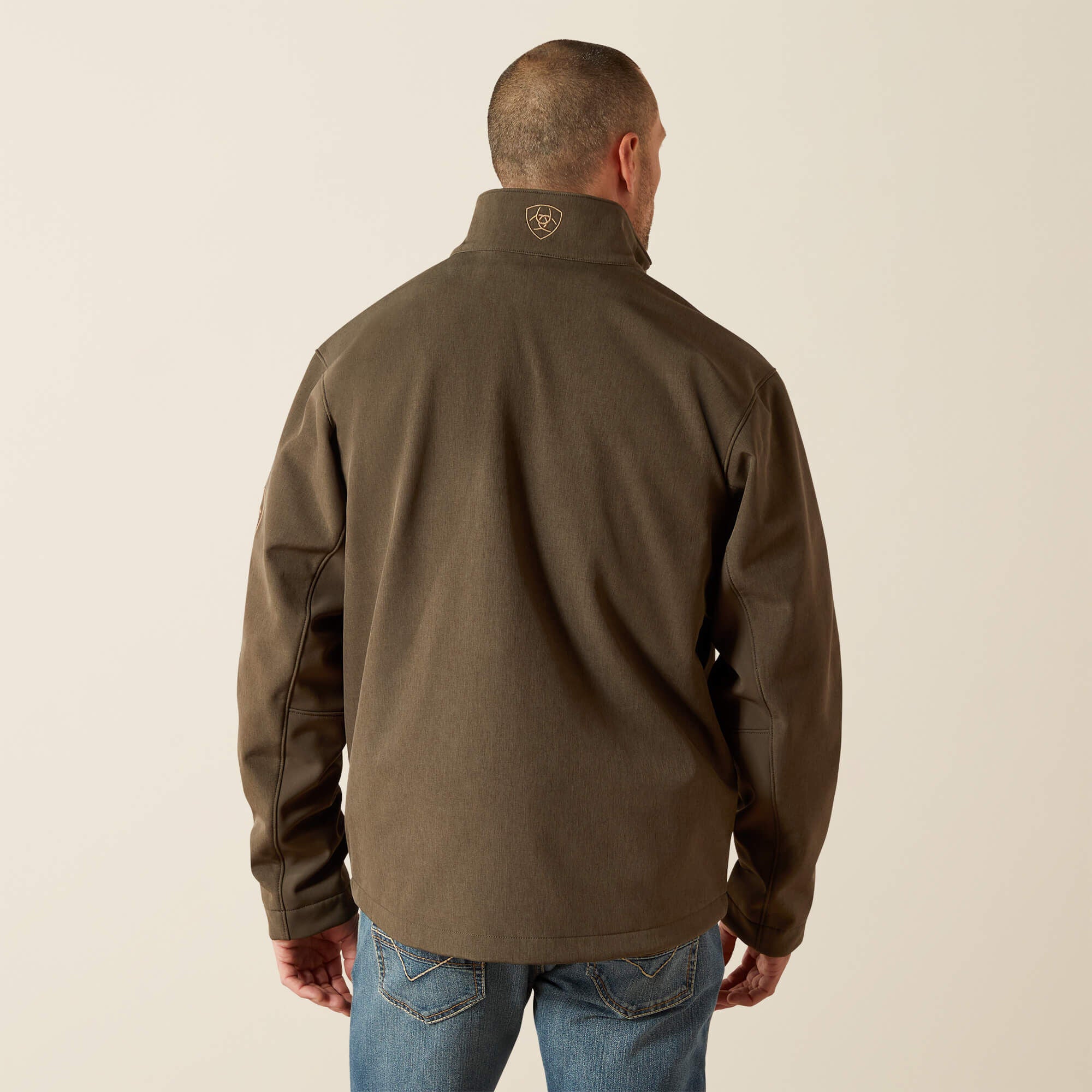 Ariat Men / Logo Softshell Jacket