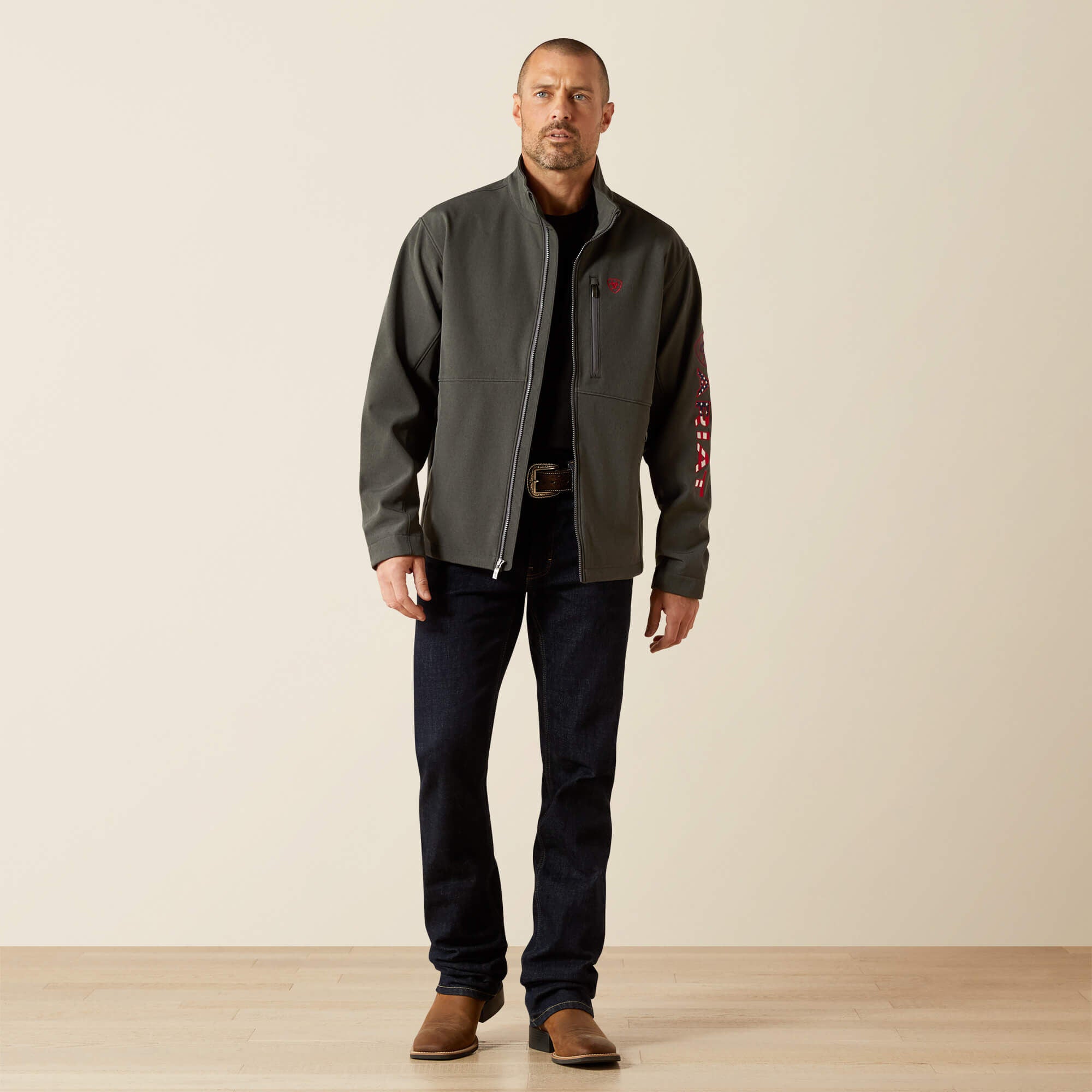 Ariat Men / Logo Softshell Jacket