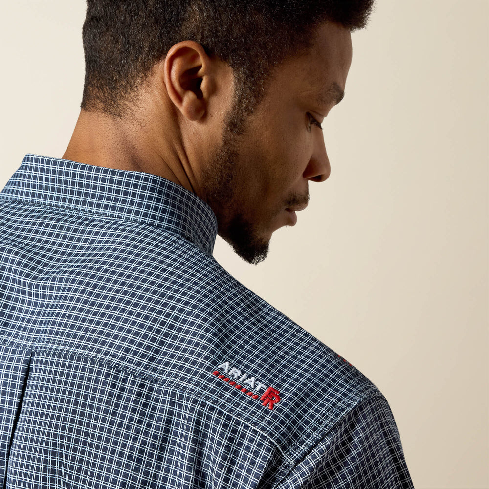 Ariat Men / FR Basic Work Shirt