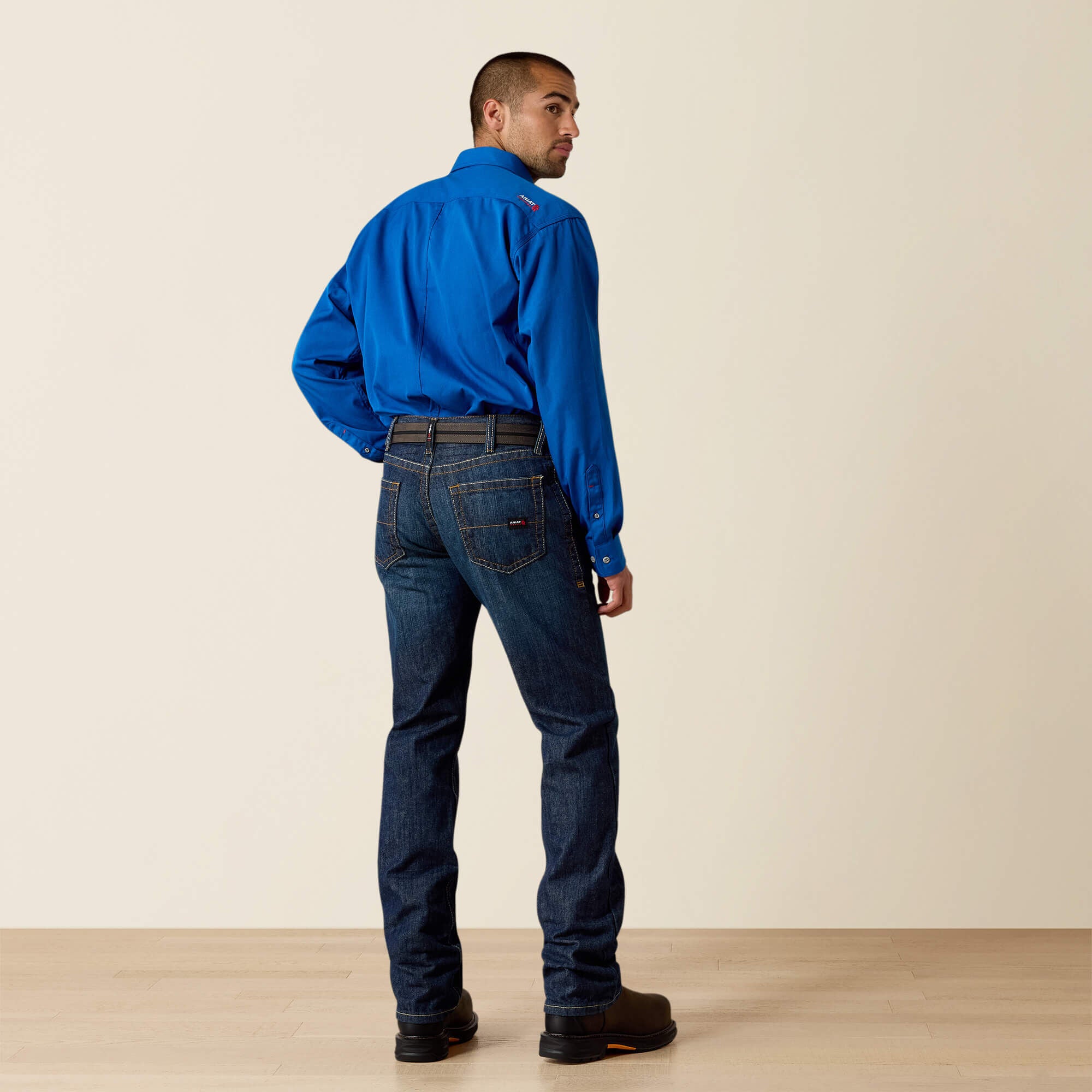 Ariat Men / FR M5 Straight Basic Stackable Straight Leg Jean