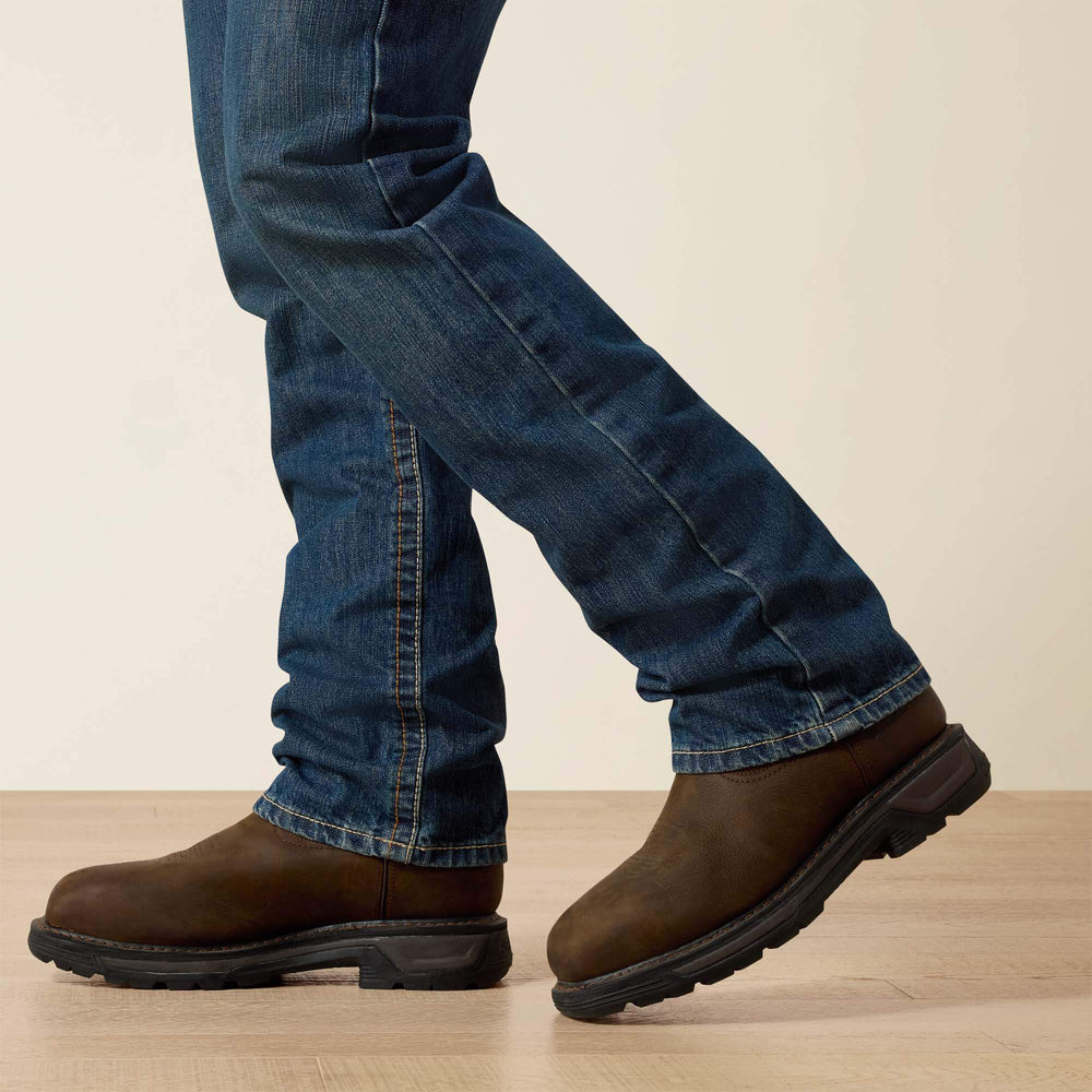 Ariat Men / FR M5 Straight Basic Stackable Straight Leg Jean