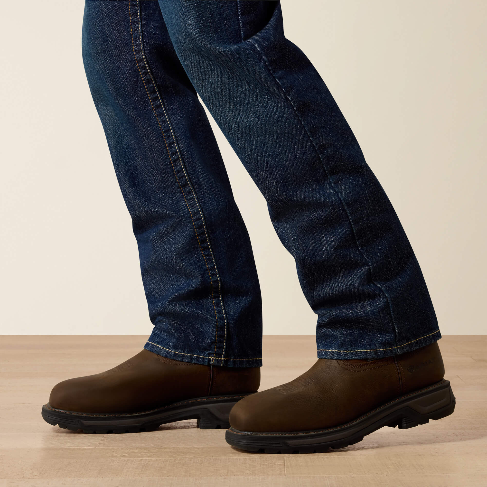 Ariat Men / FR M3 Loose Basic Stackable Straight Leg Jean